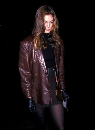 Cindy Crawford 90s image in burgundy brown leather jacket