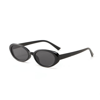 Beyond Stranger Sunglass | The Cleo in Black