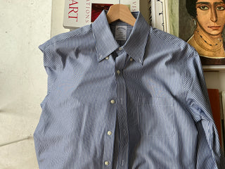Vintage 90s Blue and White Pinstriped Button Down Shirt (S-L)